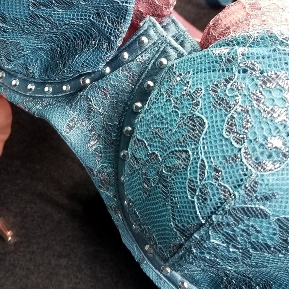 🍒NEW🍒 VICTORIA'S SECRET VERY SEXY BALCONET SET - Picture 6 of 8